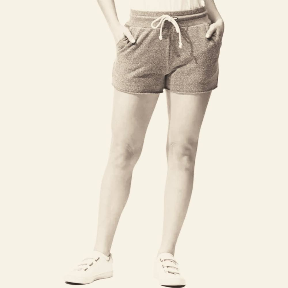 THREADS 4 THOUGHT | L | Heather Oat Organic Cotton ♻️ Poly Blend Fleece Short
